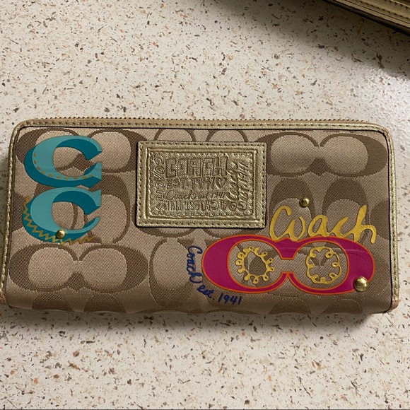 Coach Handbags - COACH wallet!